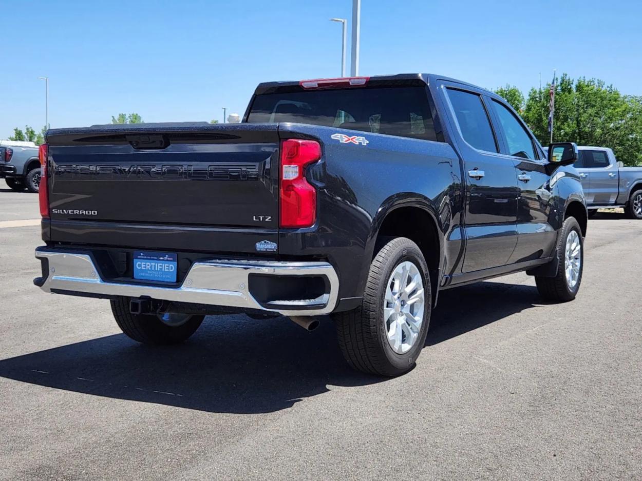 2023 Chevrolet Silverado 1500 LTZ | Photo 2 of 28