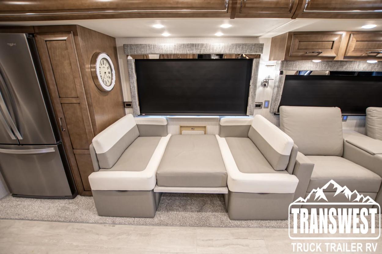 2024 Newmar Ventana 4037 | Photo 17 of 30