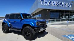 2024 Ford Bronco | Thumbnail Photo 3 of 31