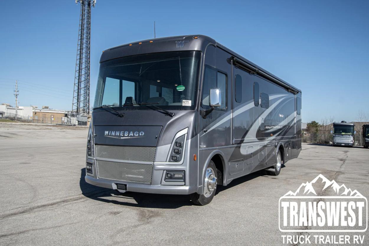 2024 Winnebago Sunstar 33K | Photo 6 of 23