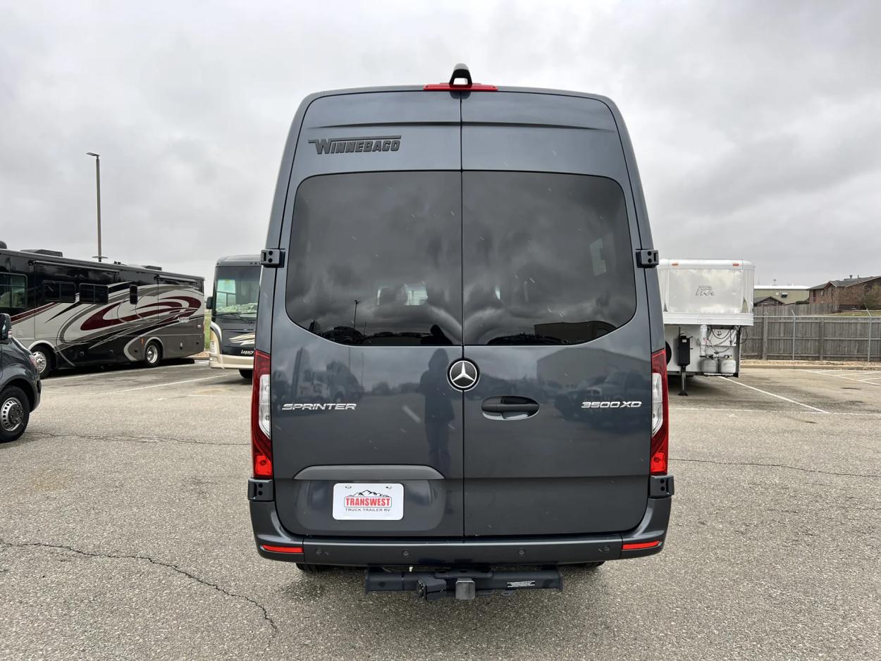 2023 Winnebago Adventure Wagon 70 SE | Photo 11 of 15