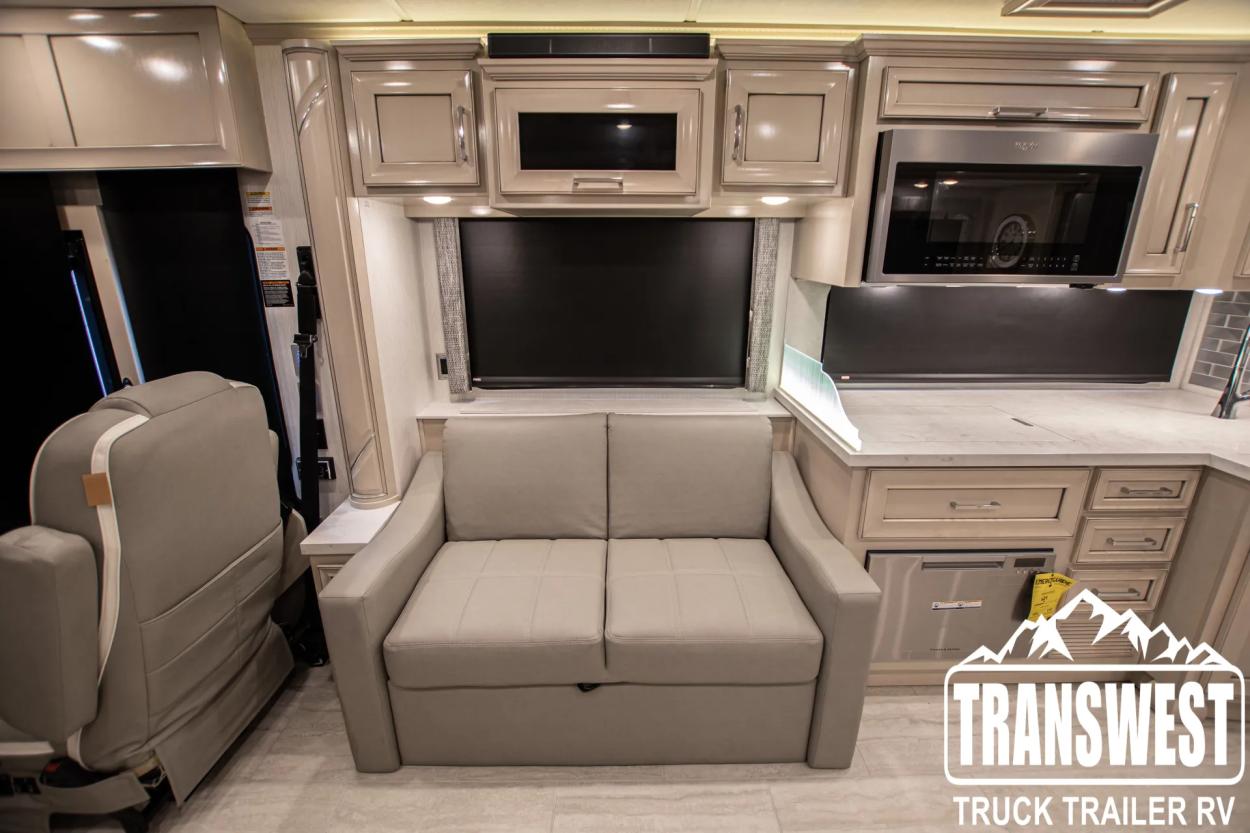 2024 Newmar Ventana 3809 | Photo 11 of 40