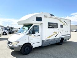 2007 Winnebago Navion 23H | Thumbnail Photo 17 of 20