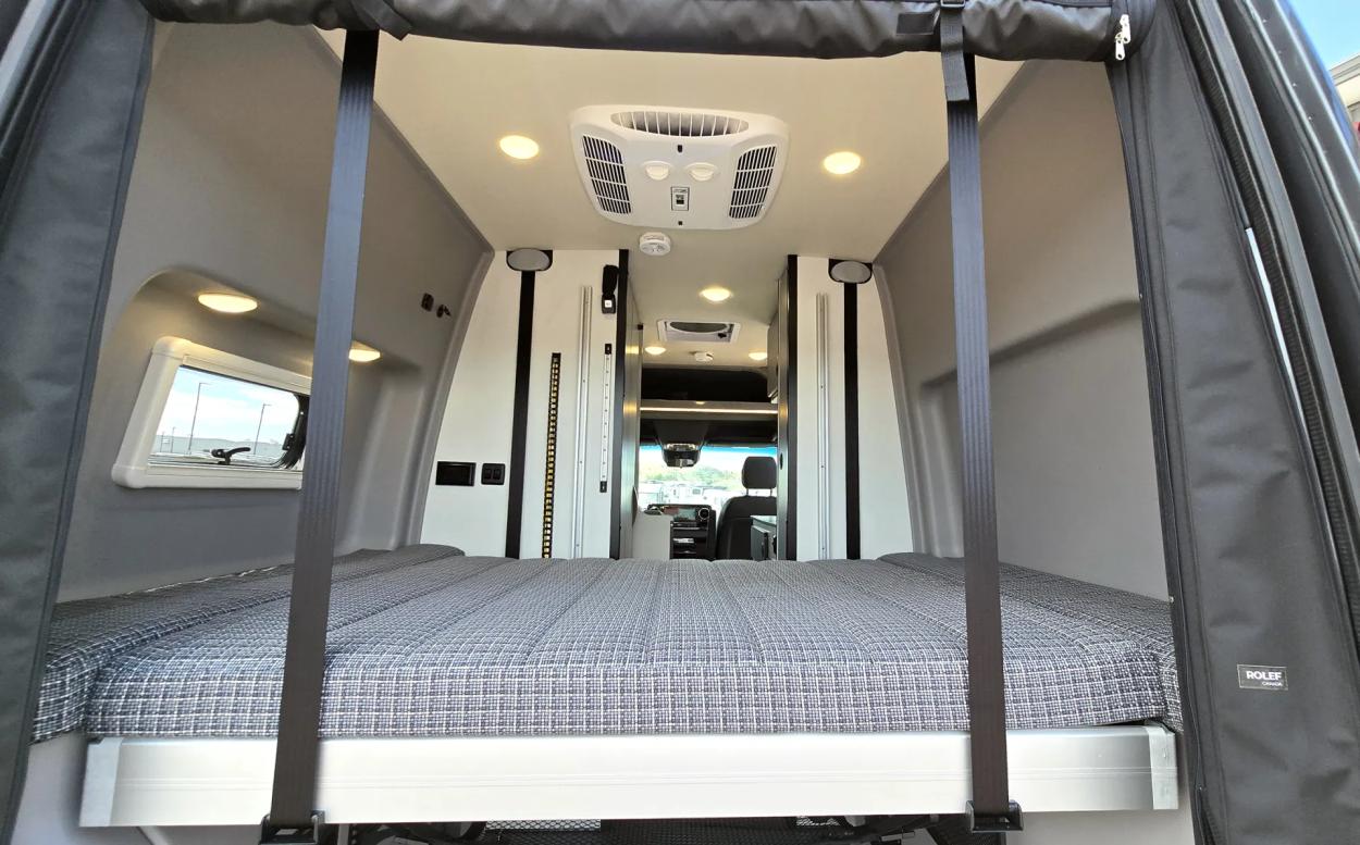 2024 Winnebago Revel 44E | Photo 17 of 20