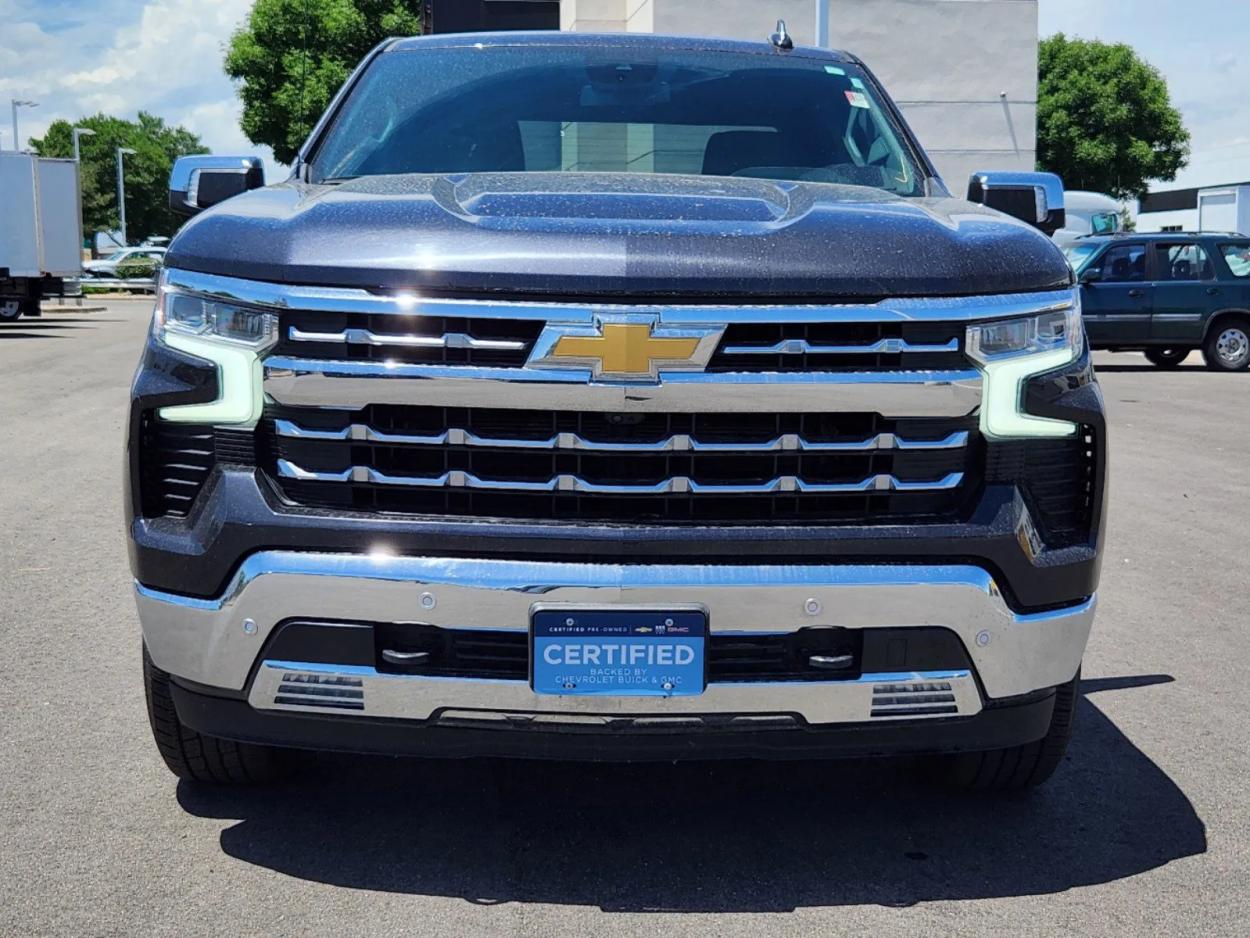 2023 Chevrolet Silverado 1500 LTZ | Photo 4 of 28