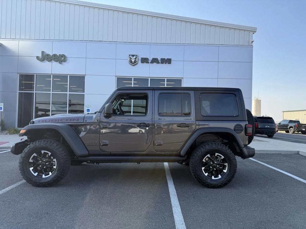 2024 Jeep Wrangler Rubicon 