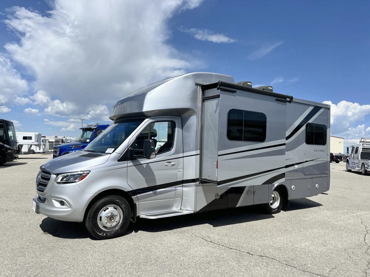 2021 Tiffin Wayfarer 25TW | Photo 19 of 25