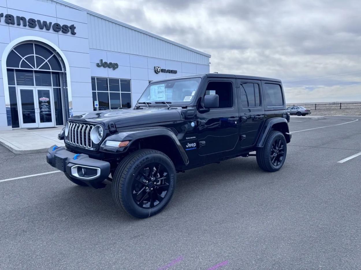 2024 Jeep Wrangler 4xe Sahara 