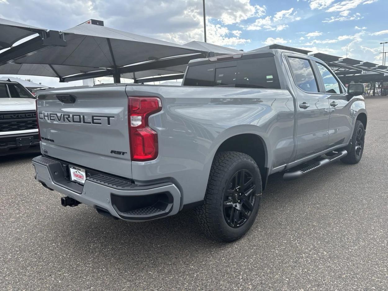 2024 Chevrolet Silverado 1500 RST | Photo 4 of 22