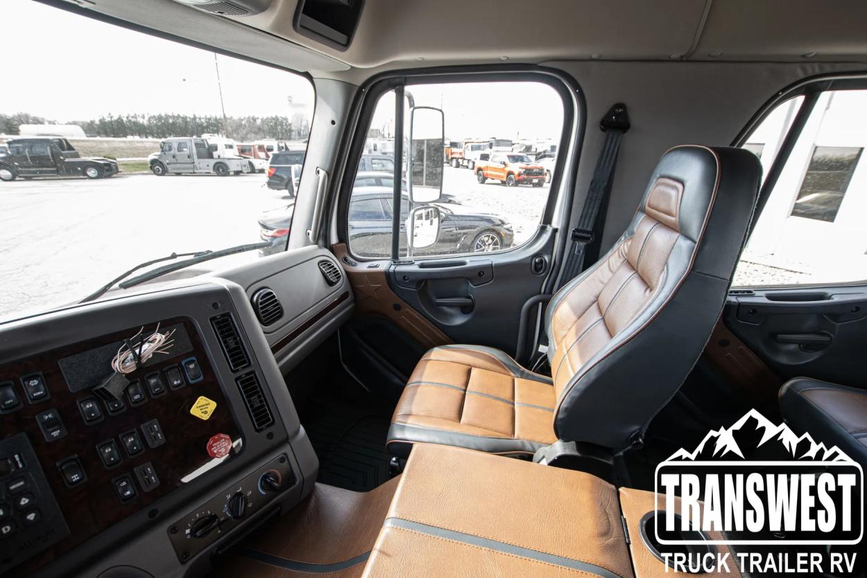 2023 Freightliner M2 106 Custom Build | Photo 15 of 17