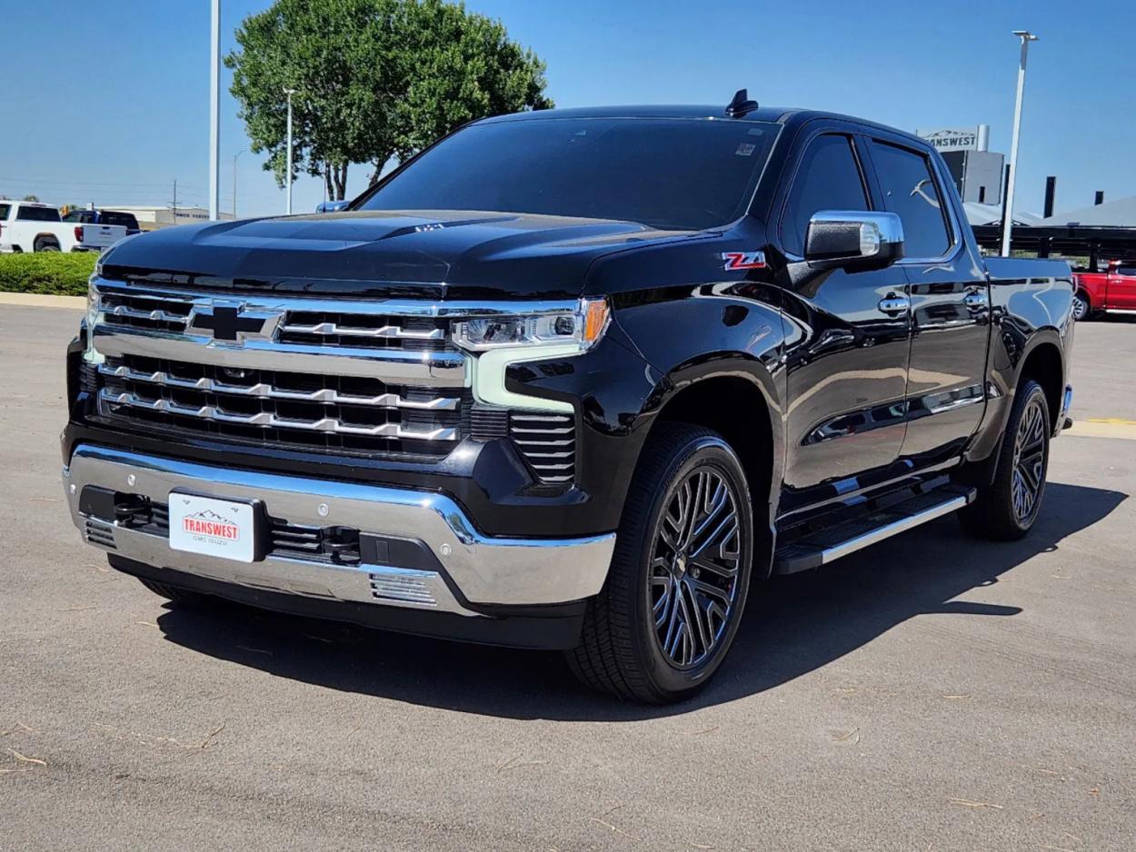 2023 Chevrolet Silverado 1500 LTZ | Photo 3 of 33