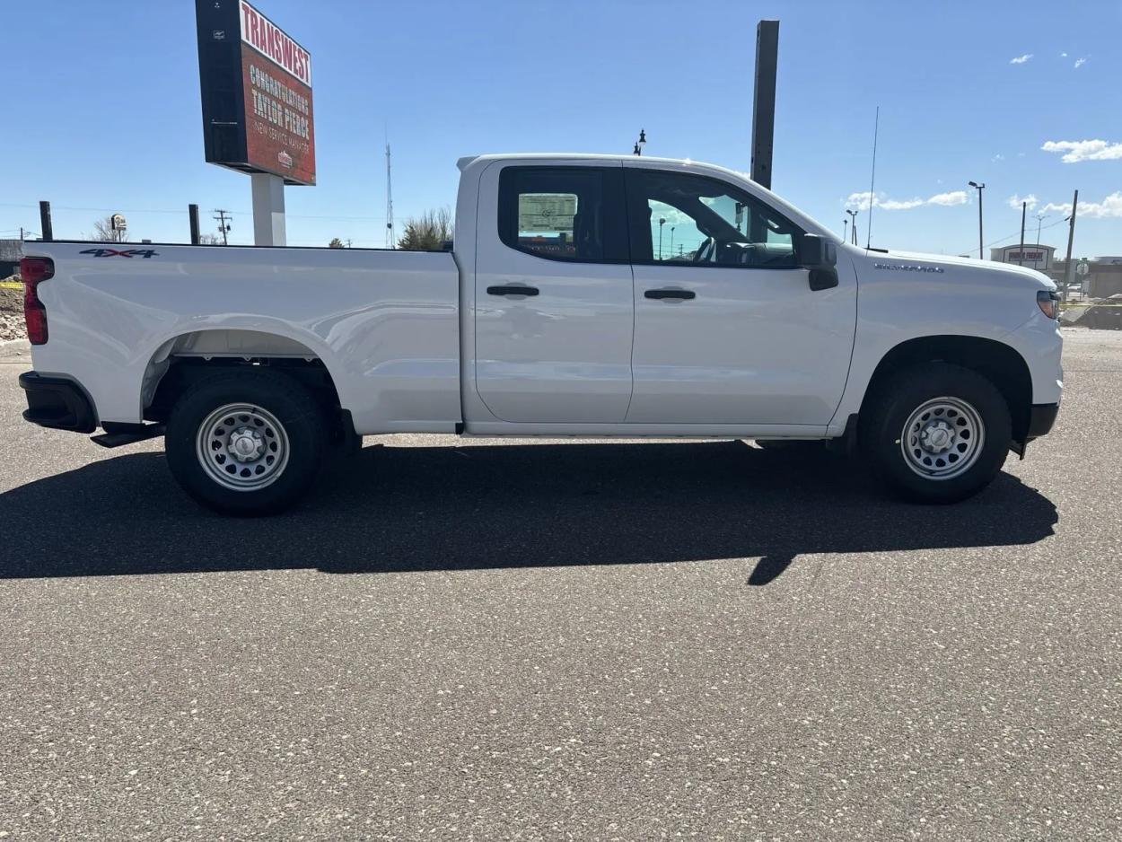 2024 Chevrolet Silverado 1500 Work Truck | Photo 5 of 16