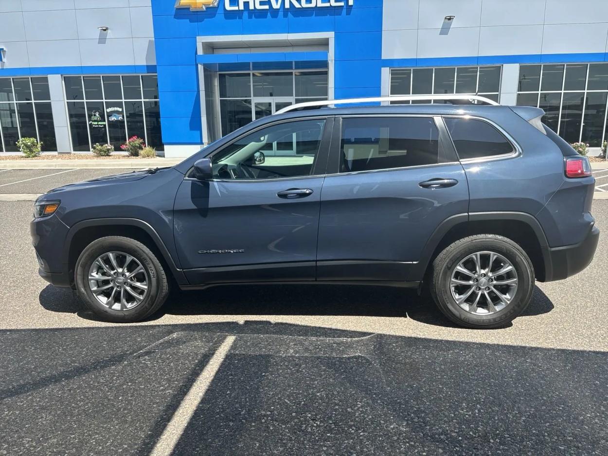 2021 Jeep Cherokee Latitude Lux 