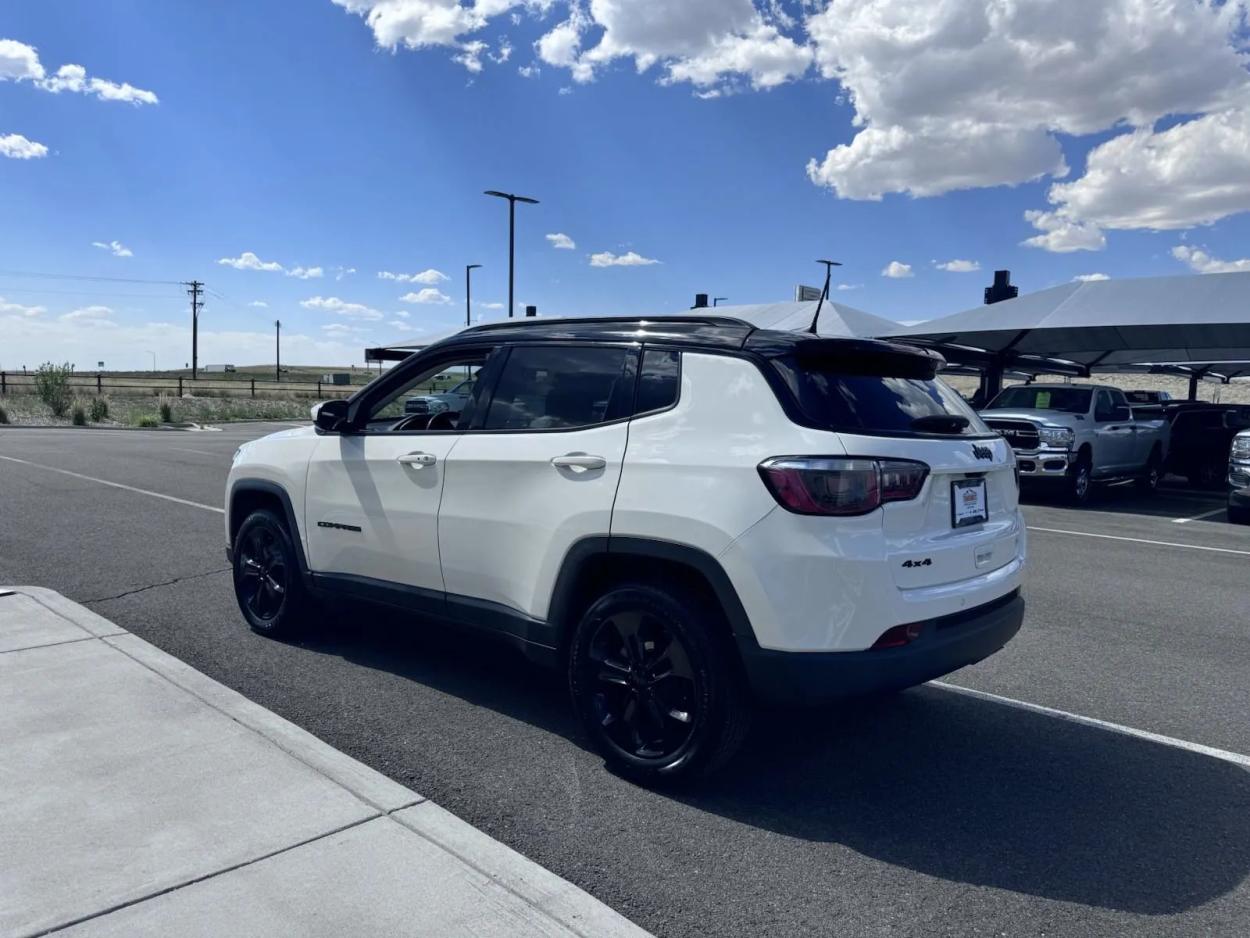 2018 Jeep Compass Altitude | Photo 5 of 16