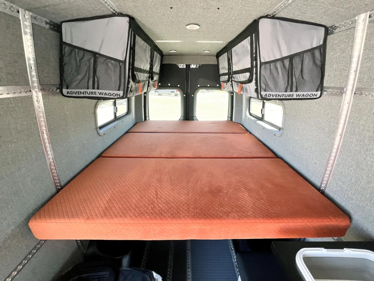 2023 Winnebago Adventure Wagon 70 SE | Photo 9 of 15