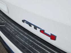 2025 GMC Yukon AT4 | Thumbnail Photo 16 of 27