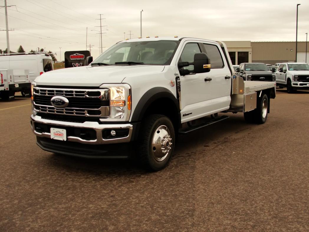 2024 Ford F-550 