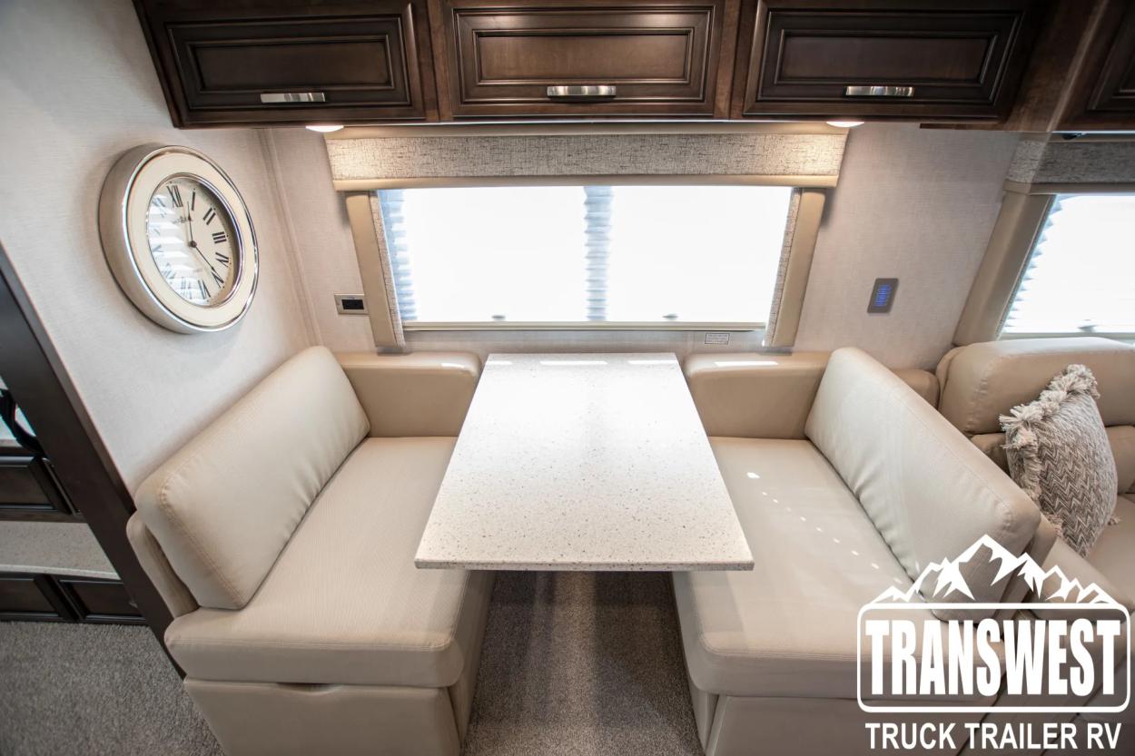 2024 Newmar Bay Star Sport 2720 | Photo 13 of 23