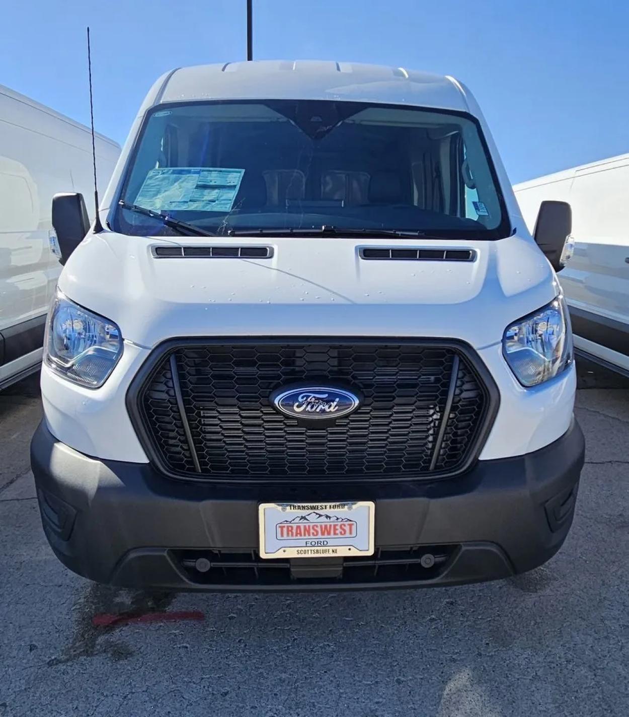 2023 Ford Transit-350 | Photo 1 of 23