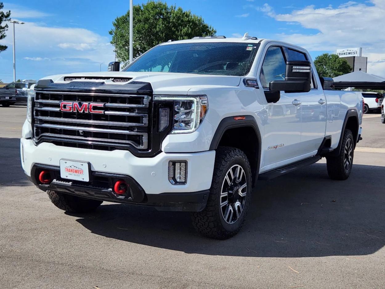 2022 GMC Sierra 3500HD AT4 | Photo 3 of 29