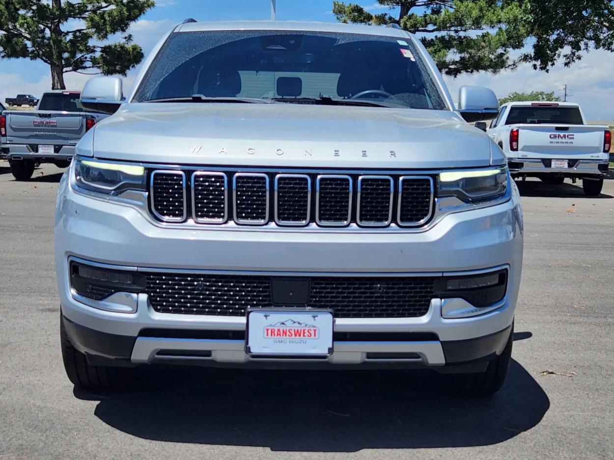 2022 Jeep Wagoneer Series II | Photo 5 of 29