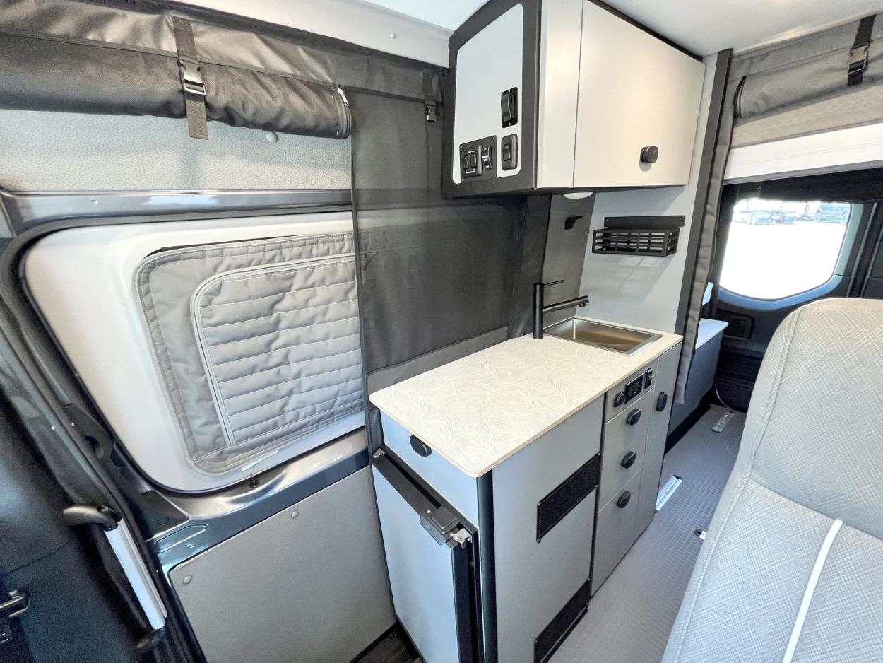 2025 Winnebago Revel 44E | Photo 8 of 20