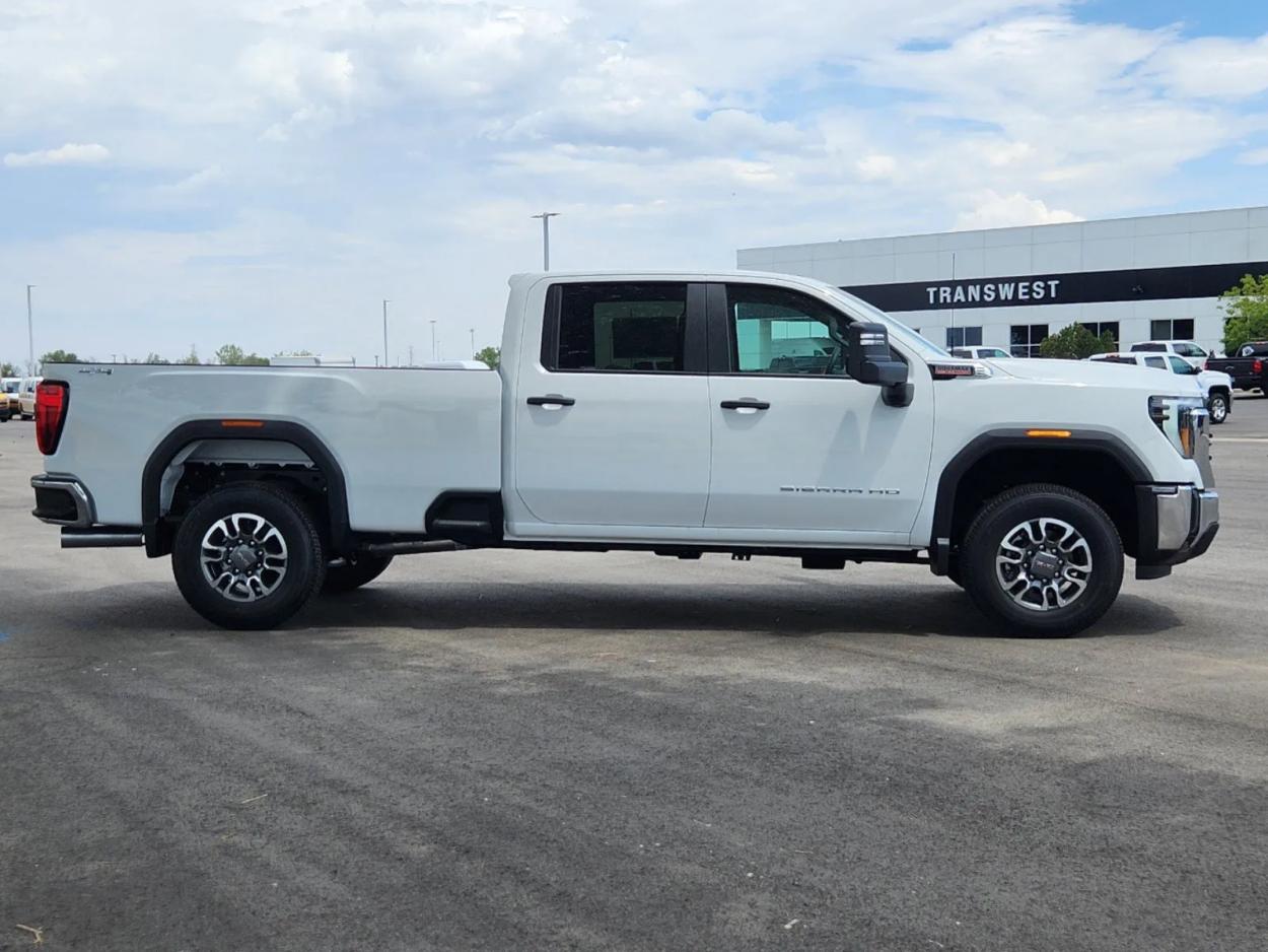 2024 GMC Sierra 3500HD Pro | Photo 1 of 25