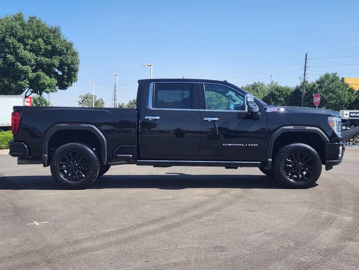 2021 GMC Sierra 2500HD Denali | Photo 1 of 31