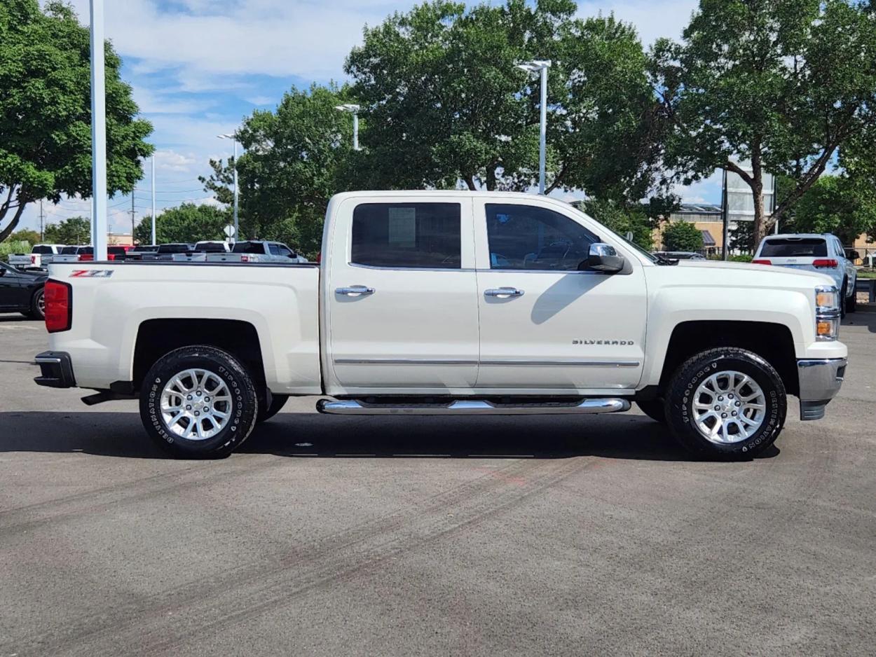 2015 Chevrolet Silverado 1500 LTZ | Photo 1 of 28