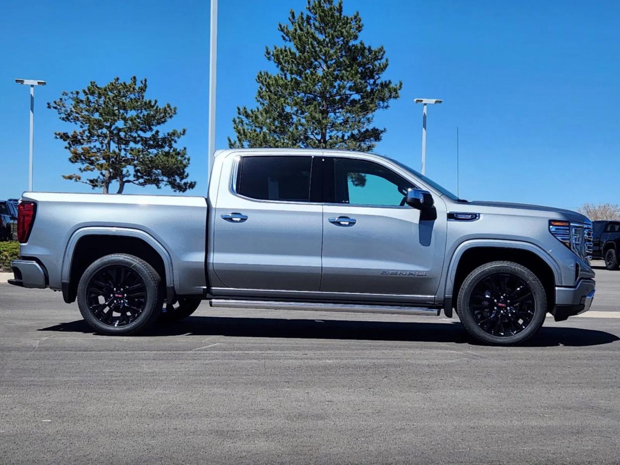 2024 GMC Sierra 1500 Denali | Photo 1 of 25