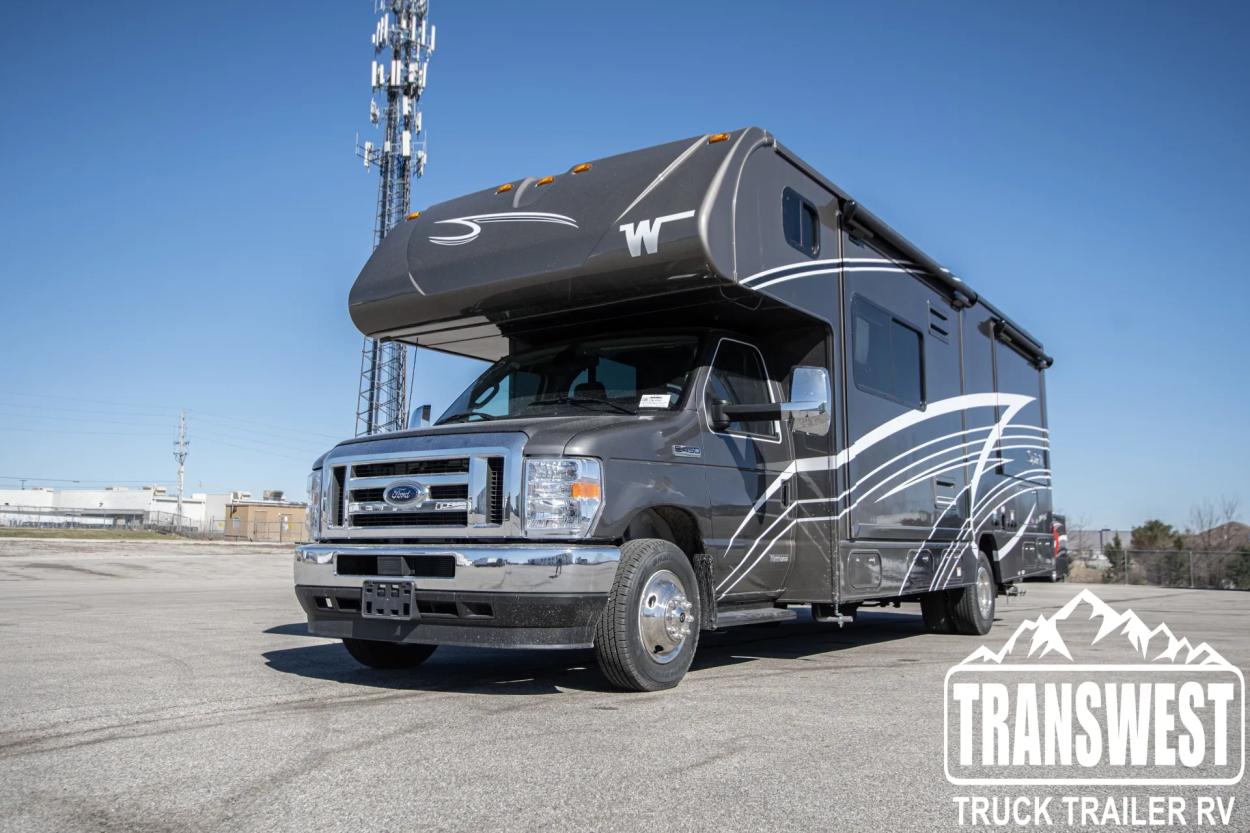 2025 Winnebago Spirit 26 T | Photo 6 of 19