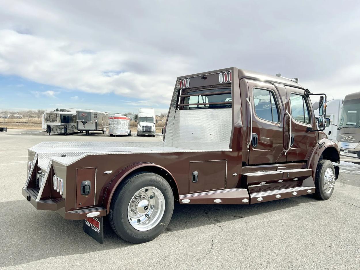 2023 Freightliner M2 106 Summit Hauler | Photo 19 of 28