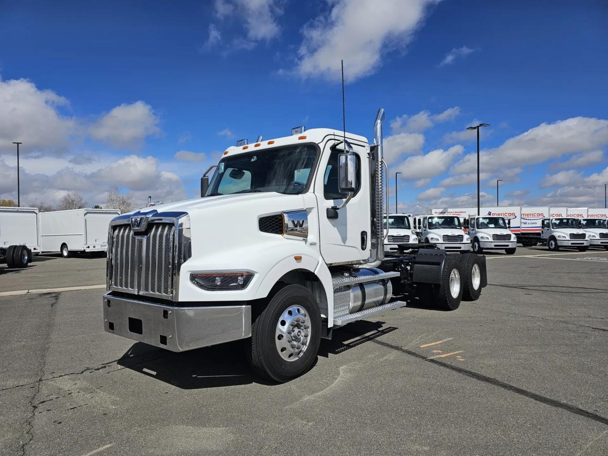 2024 Western Star 49X 