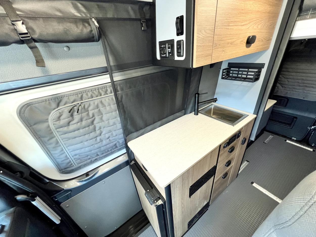 2025 Winnebago Revel 44E | Photo 7 of 19