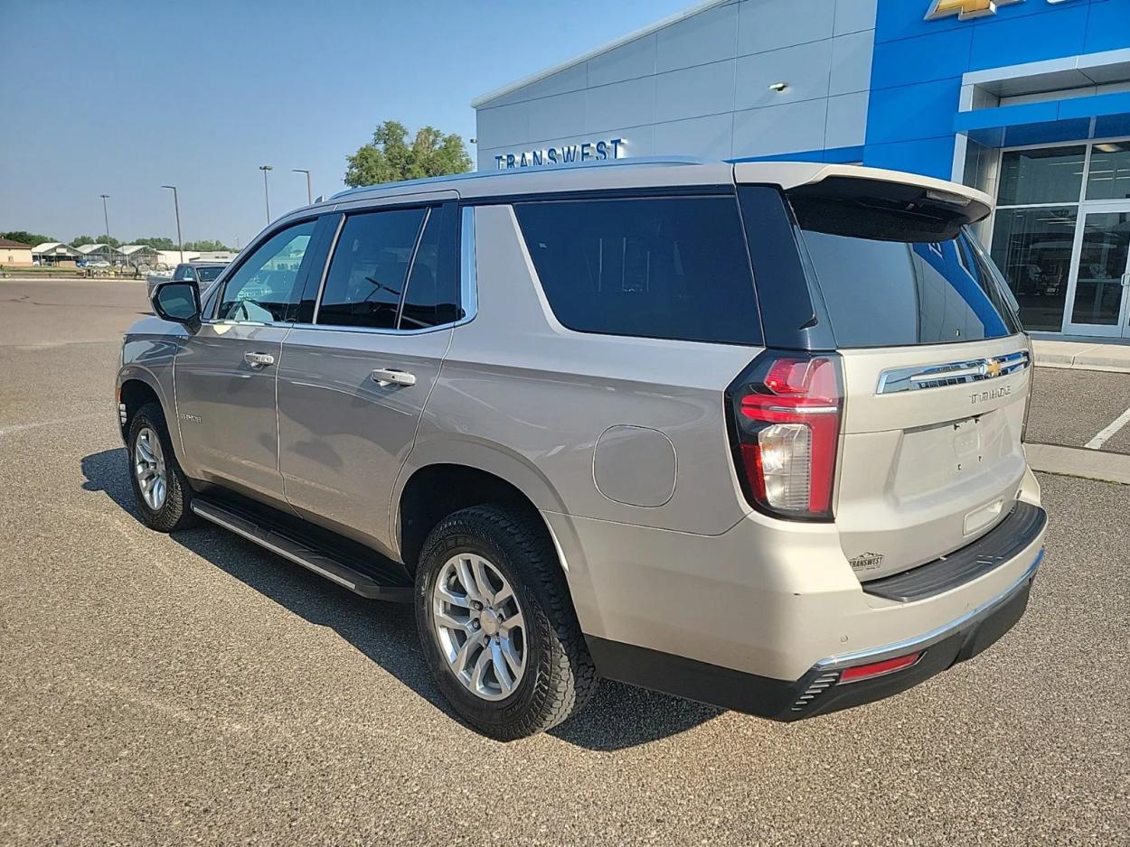 2021 Chevrolet Tahoe LT | Photo 2 of 24