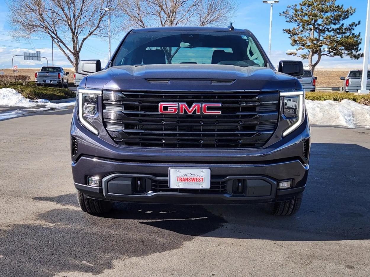 2024 GMC Sierra 1500 Elevation | Photo 4 of 28