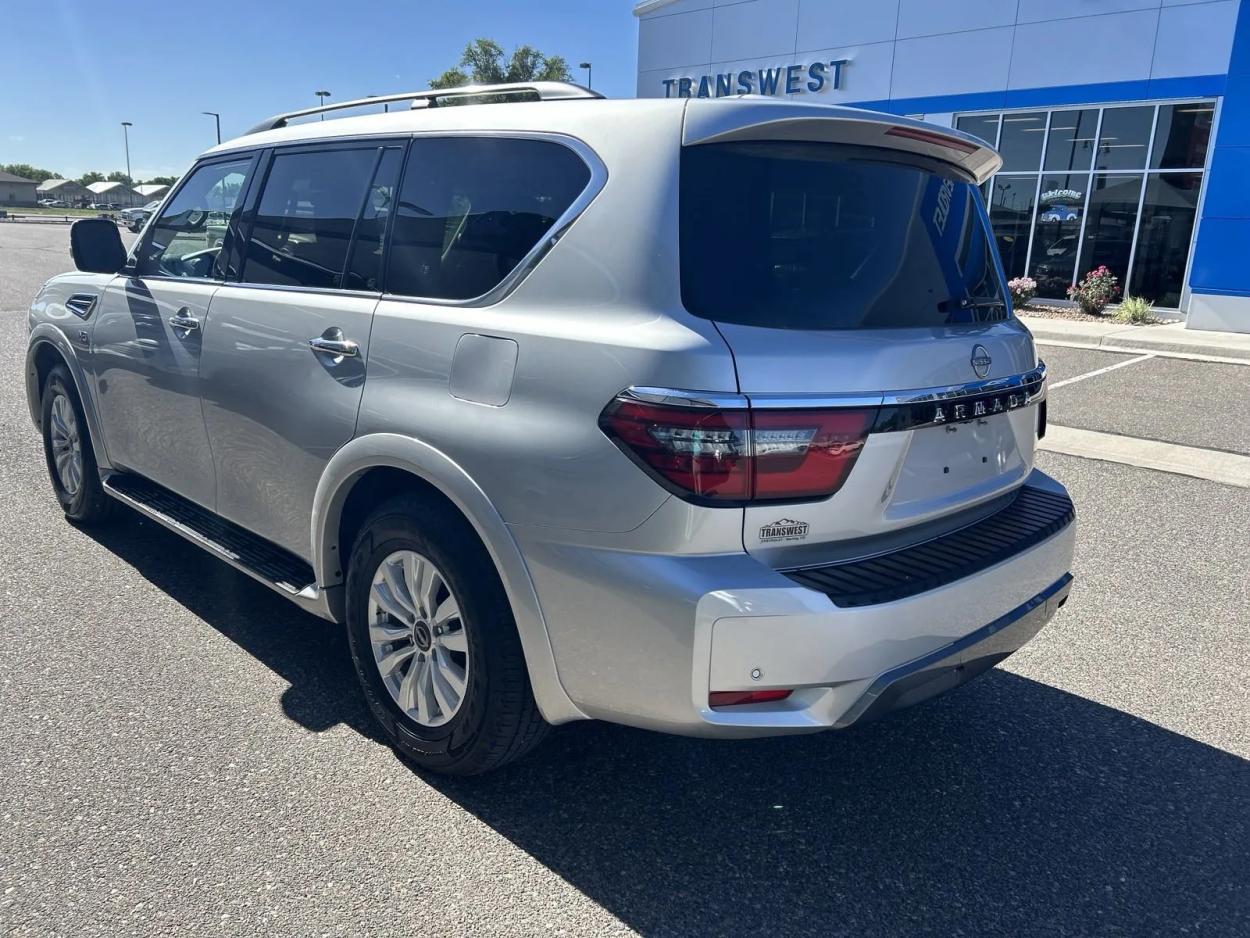 2021 Nissan Armada SV | Photo 2 of 25