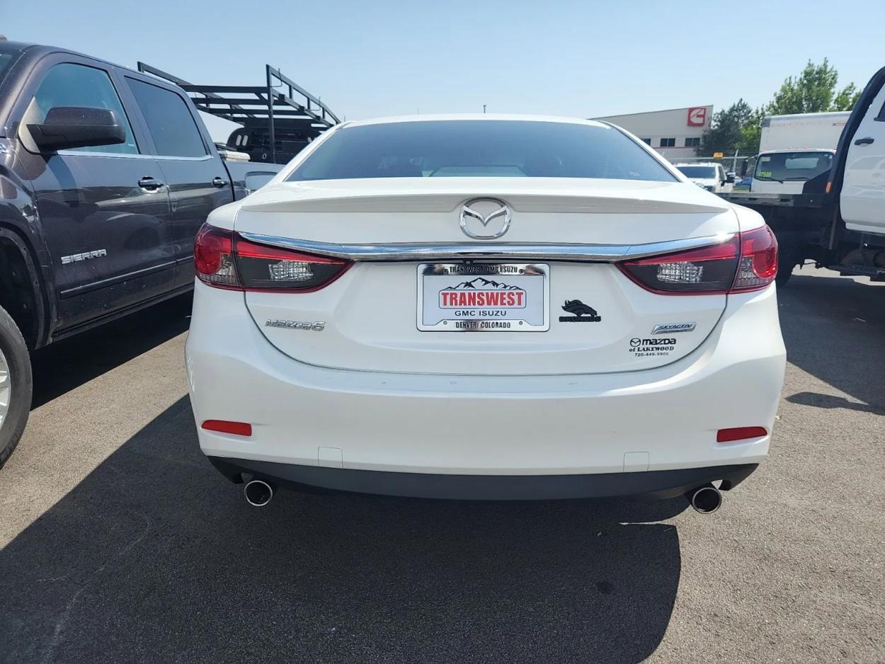 2014 Mazda Mazda6 i Touring | Photo 2 of 3