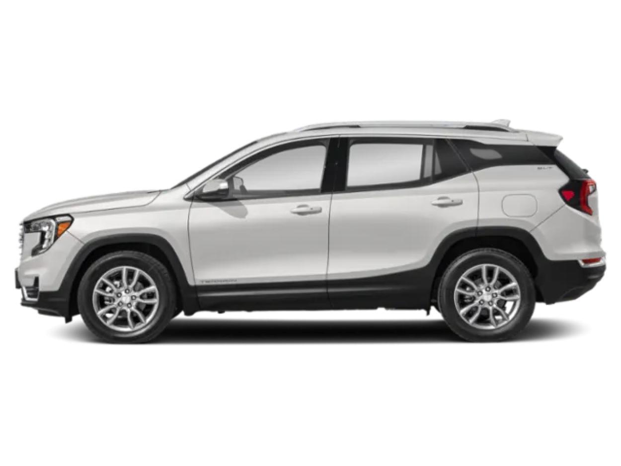 2024 GMC Terrain | Photo 2 of 13