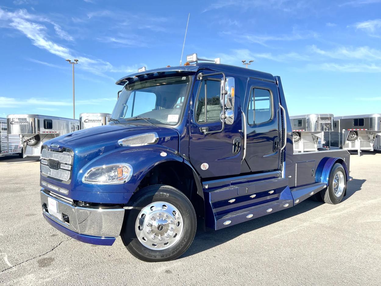 2023 Freightliner M2 106 Summit Hauler