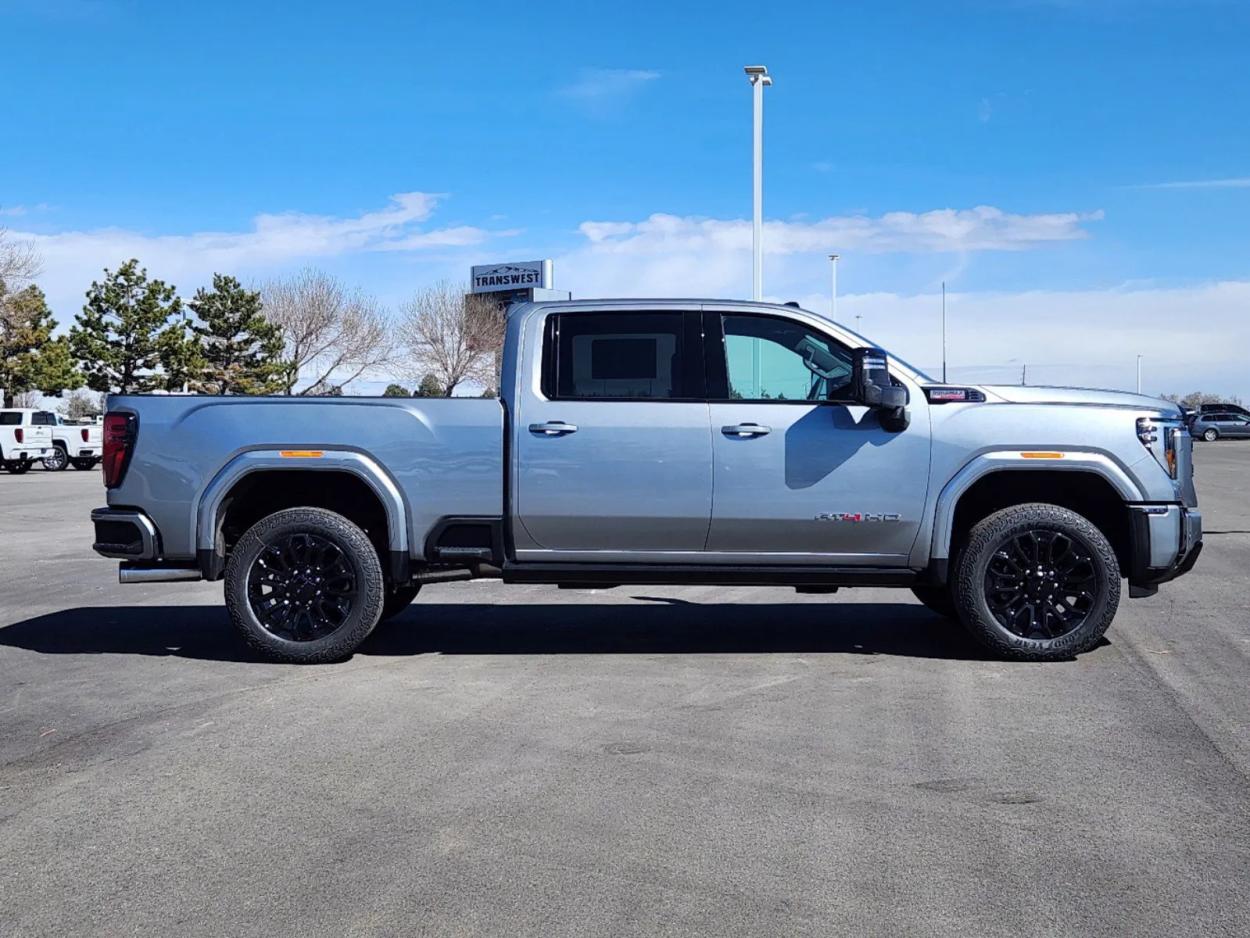 2024 GMC Sierra 2500HD AT4 