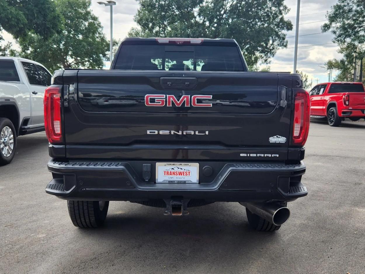 2020 GMC Sierra 2500HD Denali | Photo 14 of 29