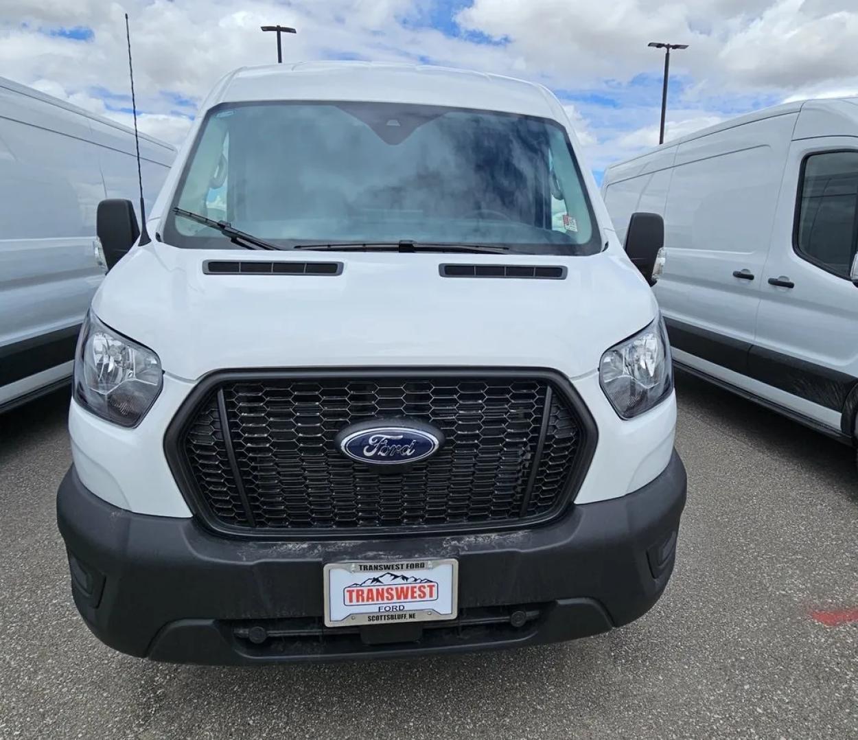 2023 Ford Transit-350 