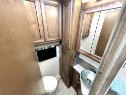 2024 Newmar Ventana 4037 | Thumbnail Photo 12 of 31