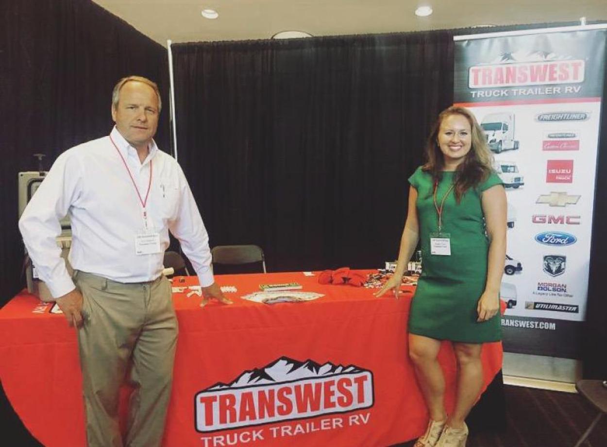 2017-fedex-ground-regional-show-scott-maggie-transwest