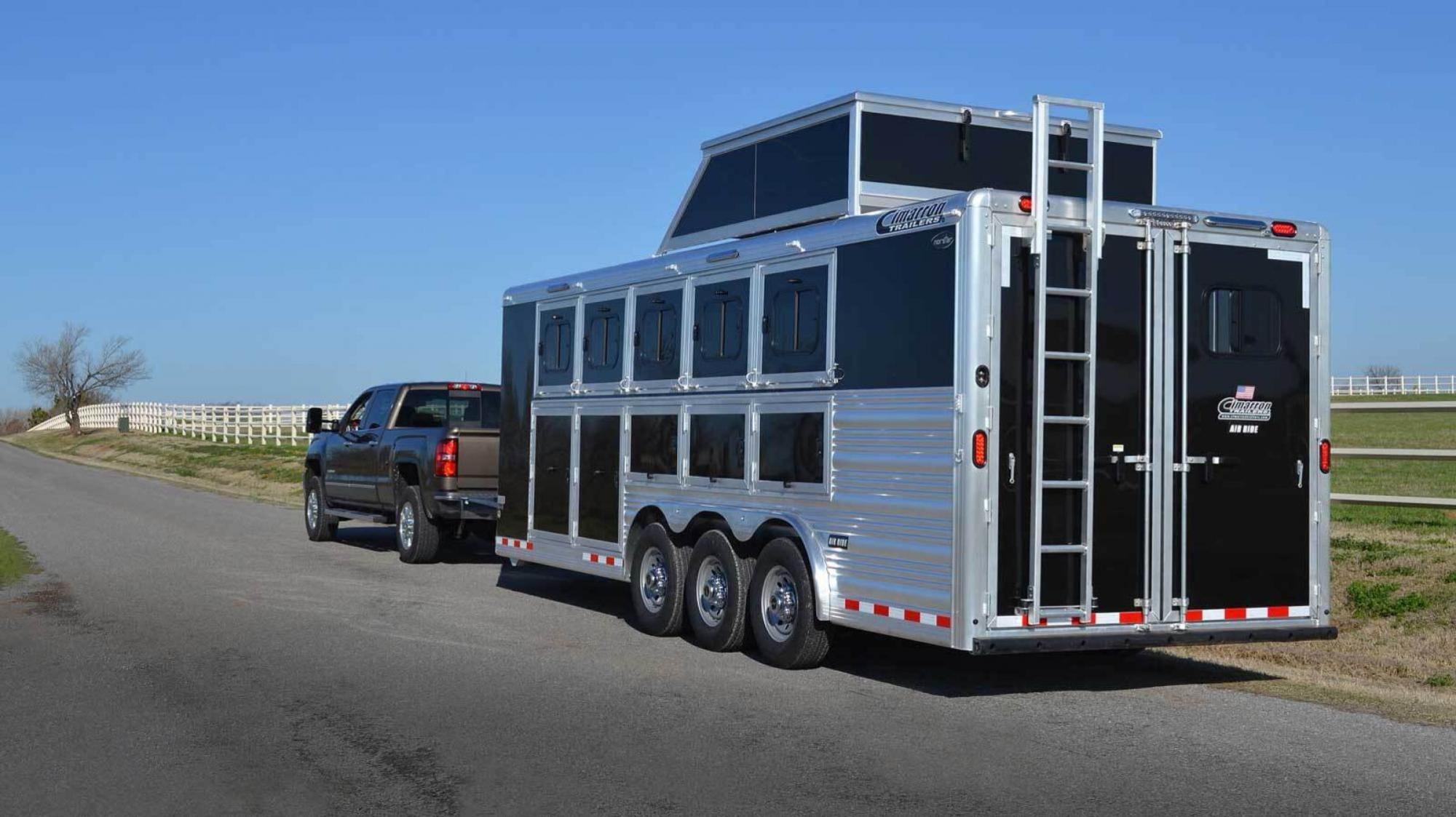 5-8 Horse Trailer